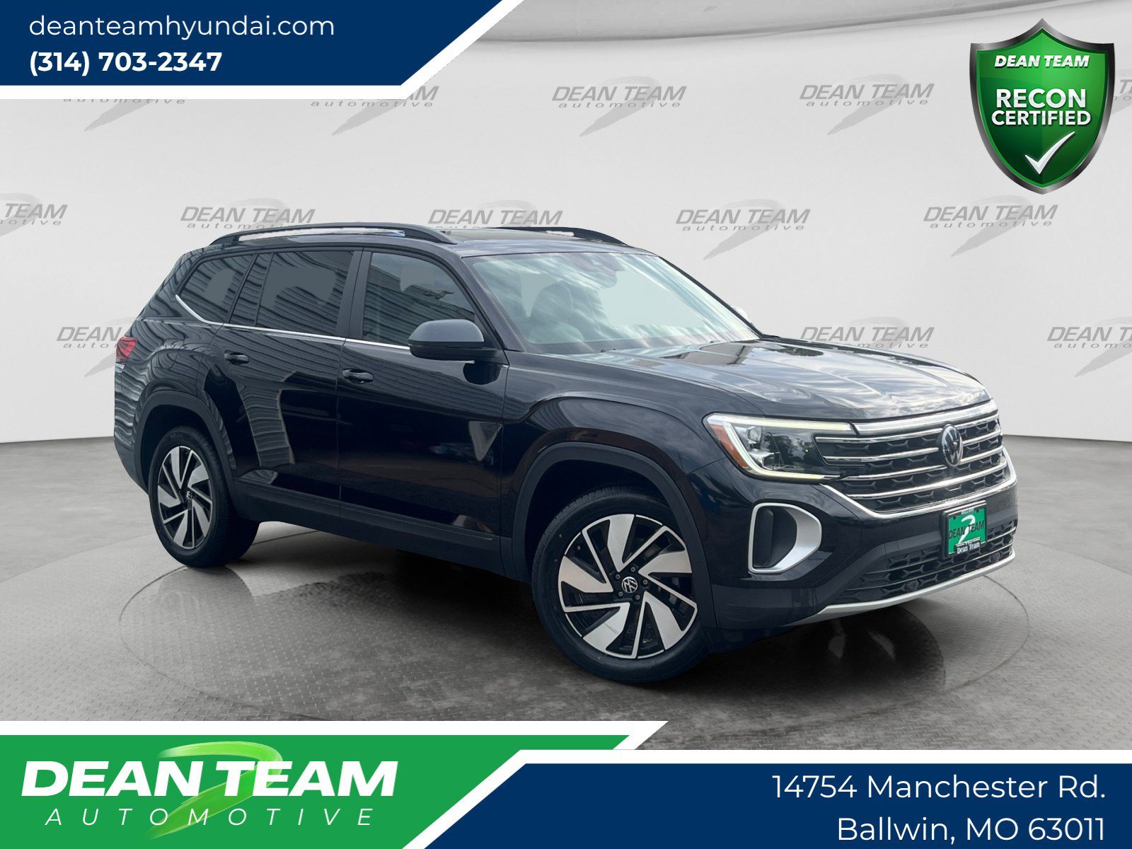 Used 2024 Volkswagen Atlas SE w/ Panoramic Sunroof Package