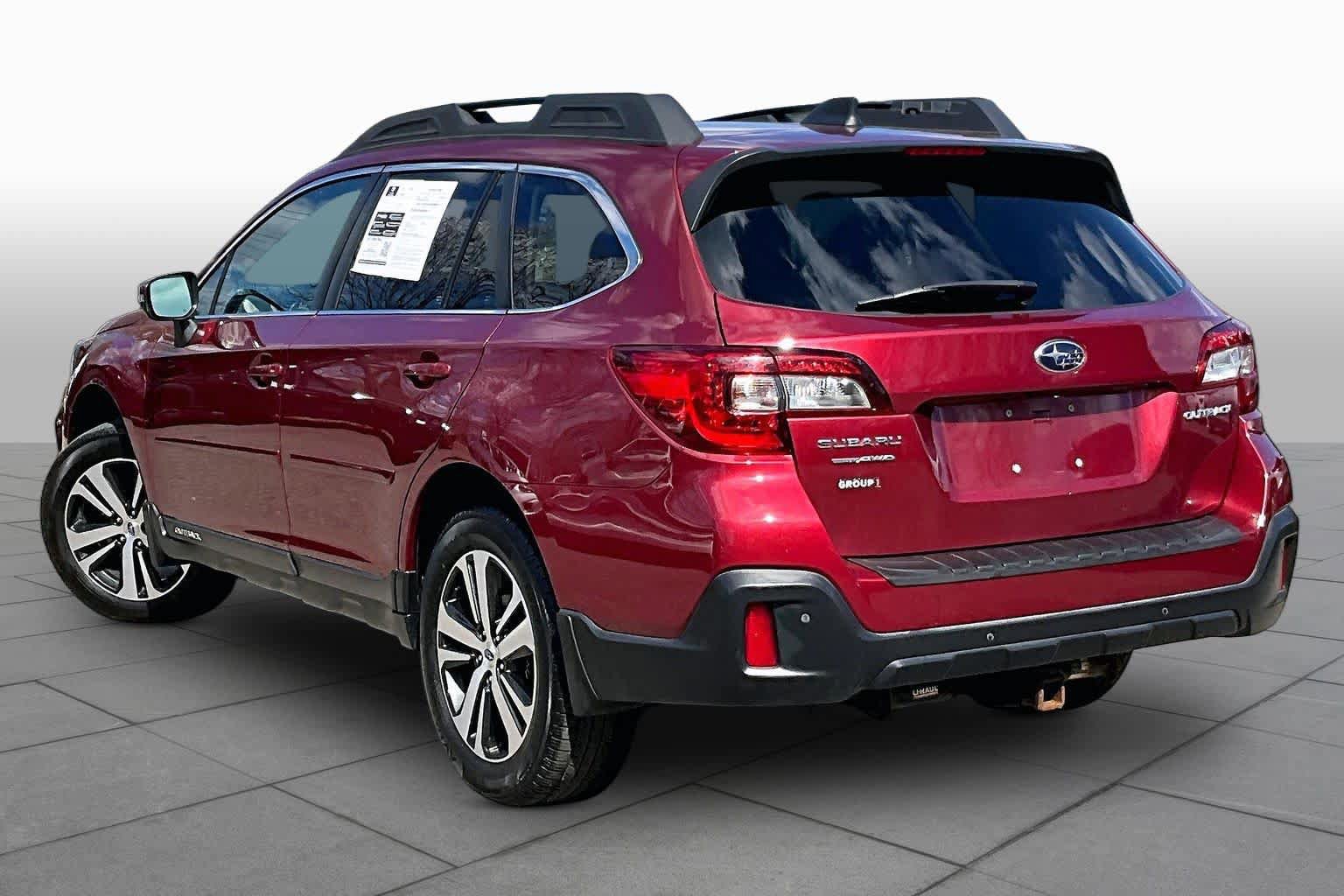 Used 2018 Subaru Outback 2.5i Limited AWD/4WD image 12