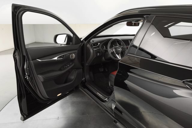 Used 2025 INFINITI QX50 Sport AWD/4WD image 13