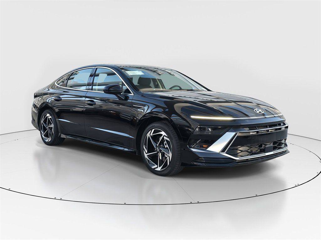 New 2026 Hyundai Sonata SEL image 1