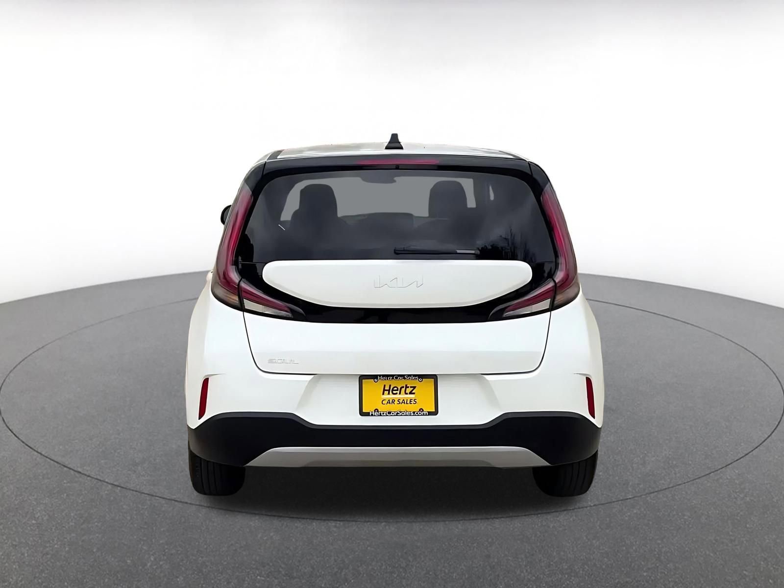 Used 2025 Kia Soul LX w/ LX Technology Package image 12