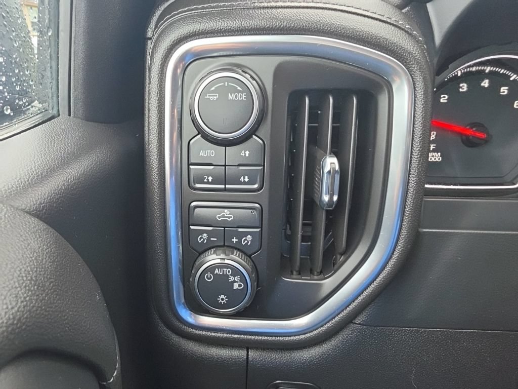 Used 2020 Chevrolet Silverado 1500 LT w/ All-Star Edition AWD/4WD image 12