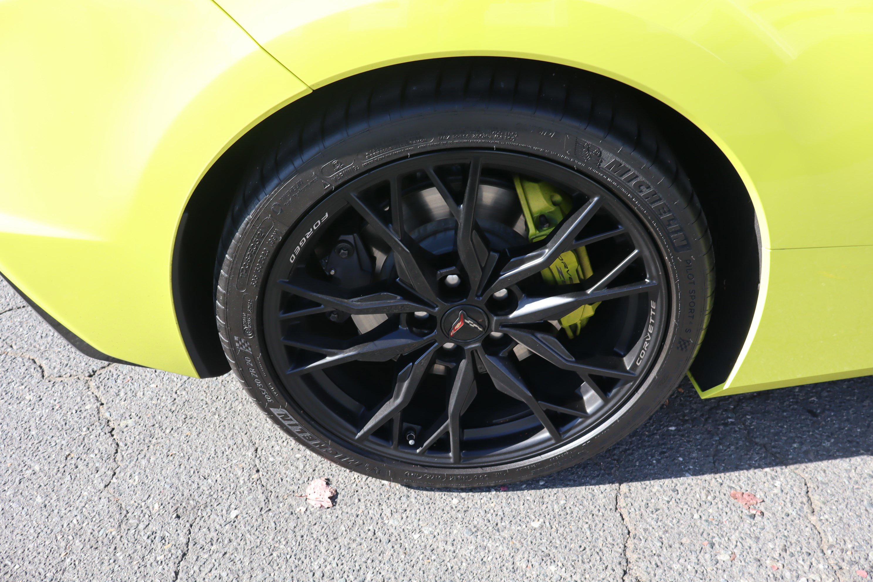 Used 2024 Chevrolet Corvette Stingray Preferred Cpe w/ Z51 Performance Package image 34