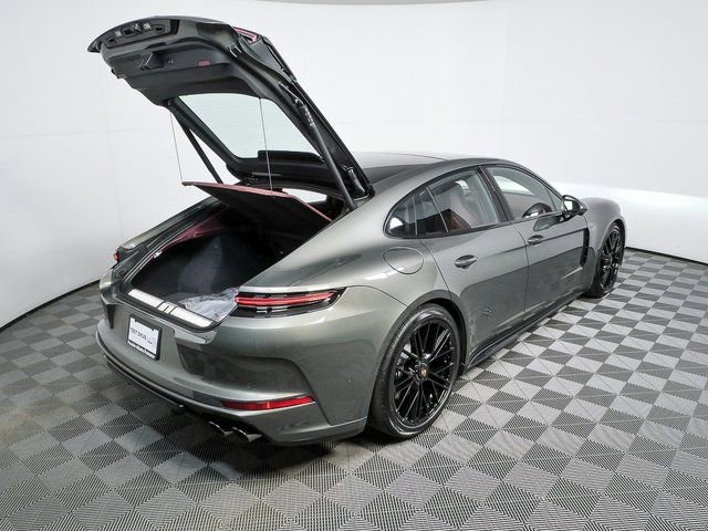 New 2026 Porsche Panamera GTS image 29