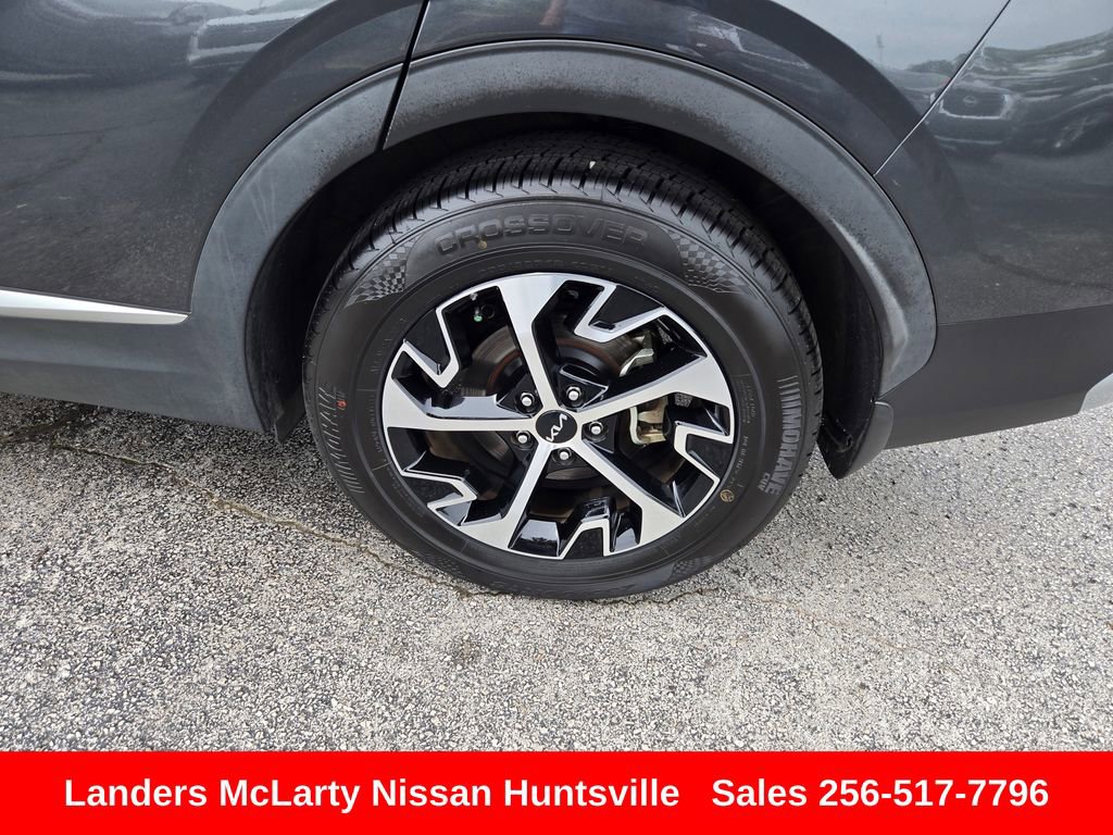 Used 2023 Kia Sportage EX FWD image 12