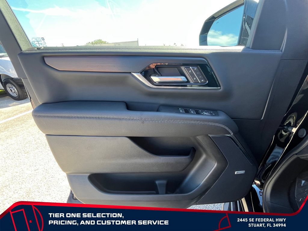 New 2026 GMC Yukon Denali AWD/4WD image 24