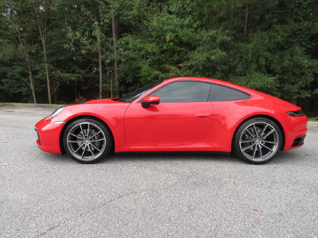 Certified 2024 Porsche 911 Carrera 4 AWD/4WD image 2