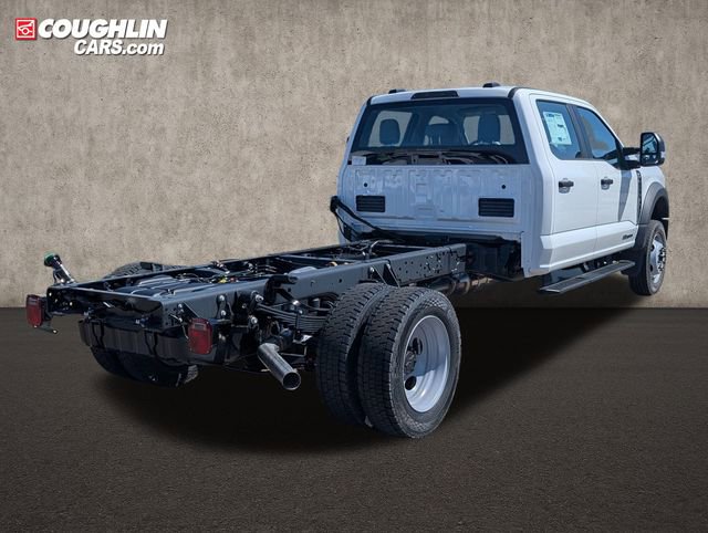 New 2026 Ford F550 4x4 Crew Cab image 8