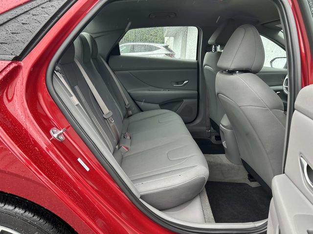 Certified 2025 Hyundai Elantra Sport FWD image 15