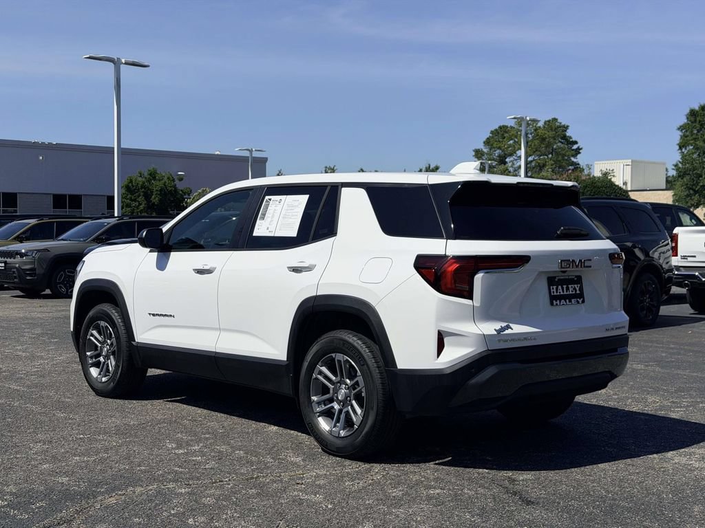 Used 2026 GMC Terrain Elevation FWD image 4