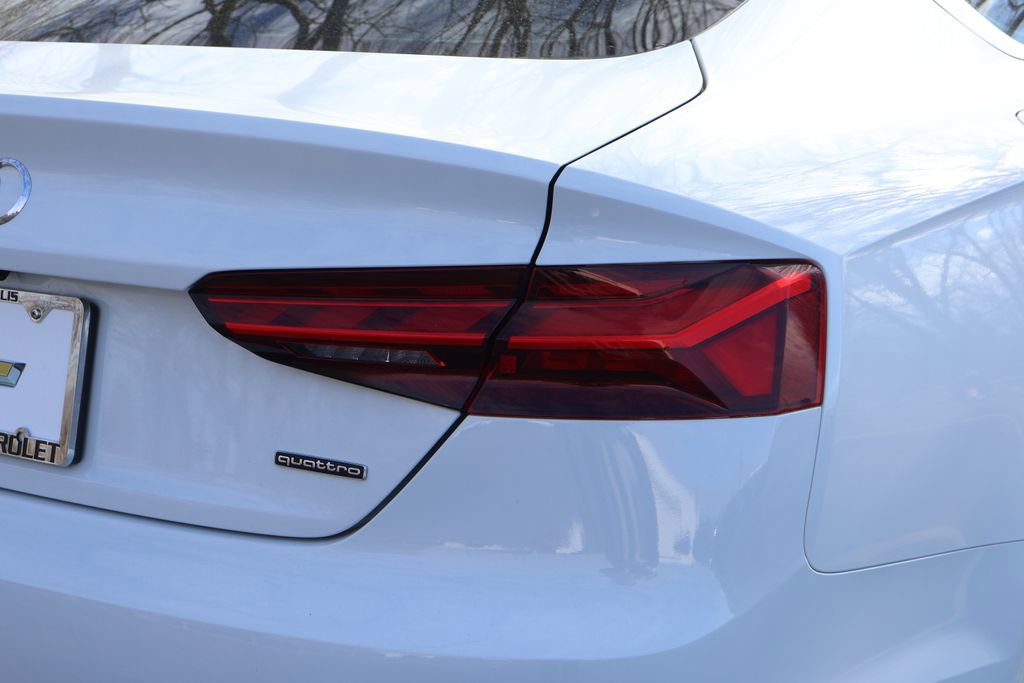 Used 2021 Audi A5 2.0T Premium image 9