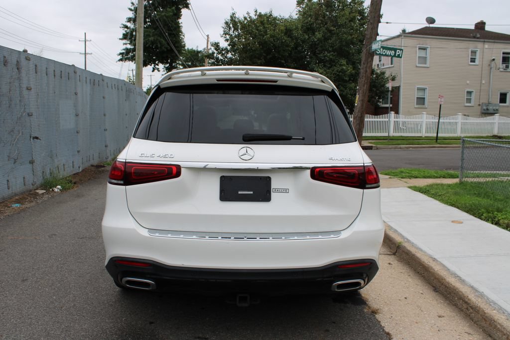 Used 2022 Mercedes-Benz GLS 450 4MATIC w/ AMG Line Exterior image 6