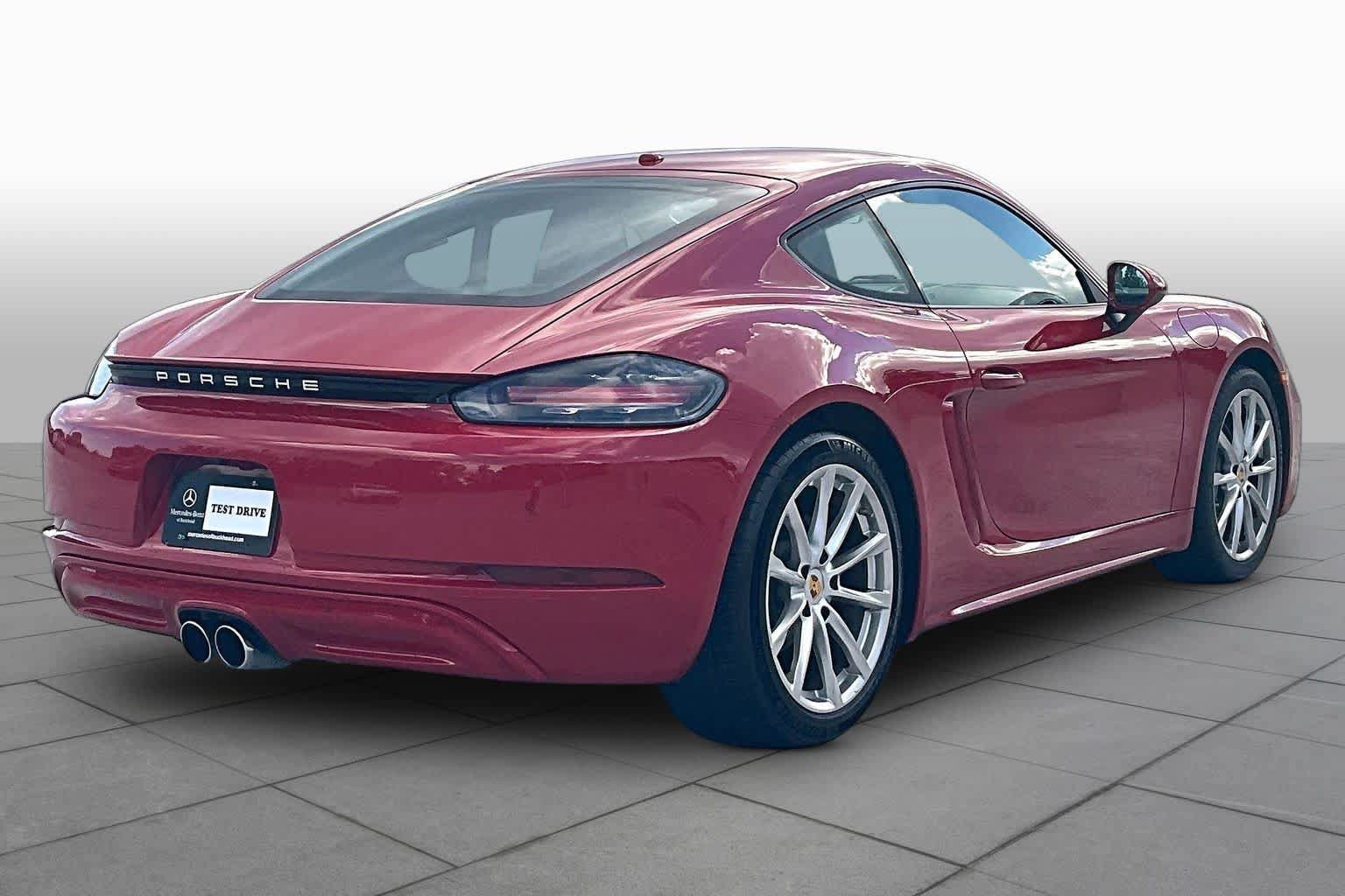 Used 2019 Porsche 718 Cayman RWD image 12