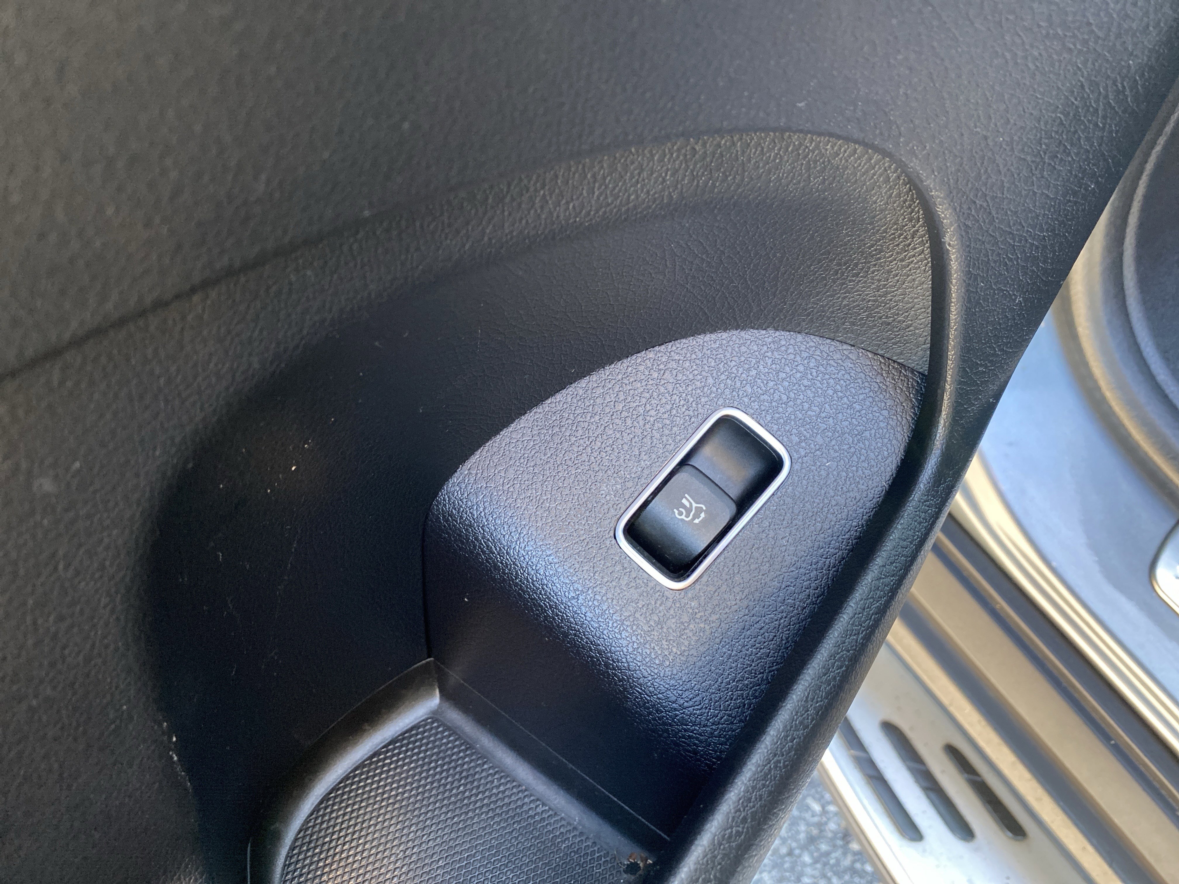 Used 2022 Mercedes-Benz GLE 350 4MATIC image 23