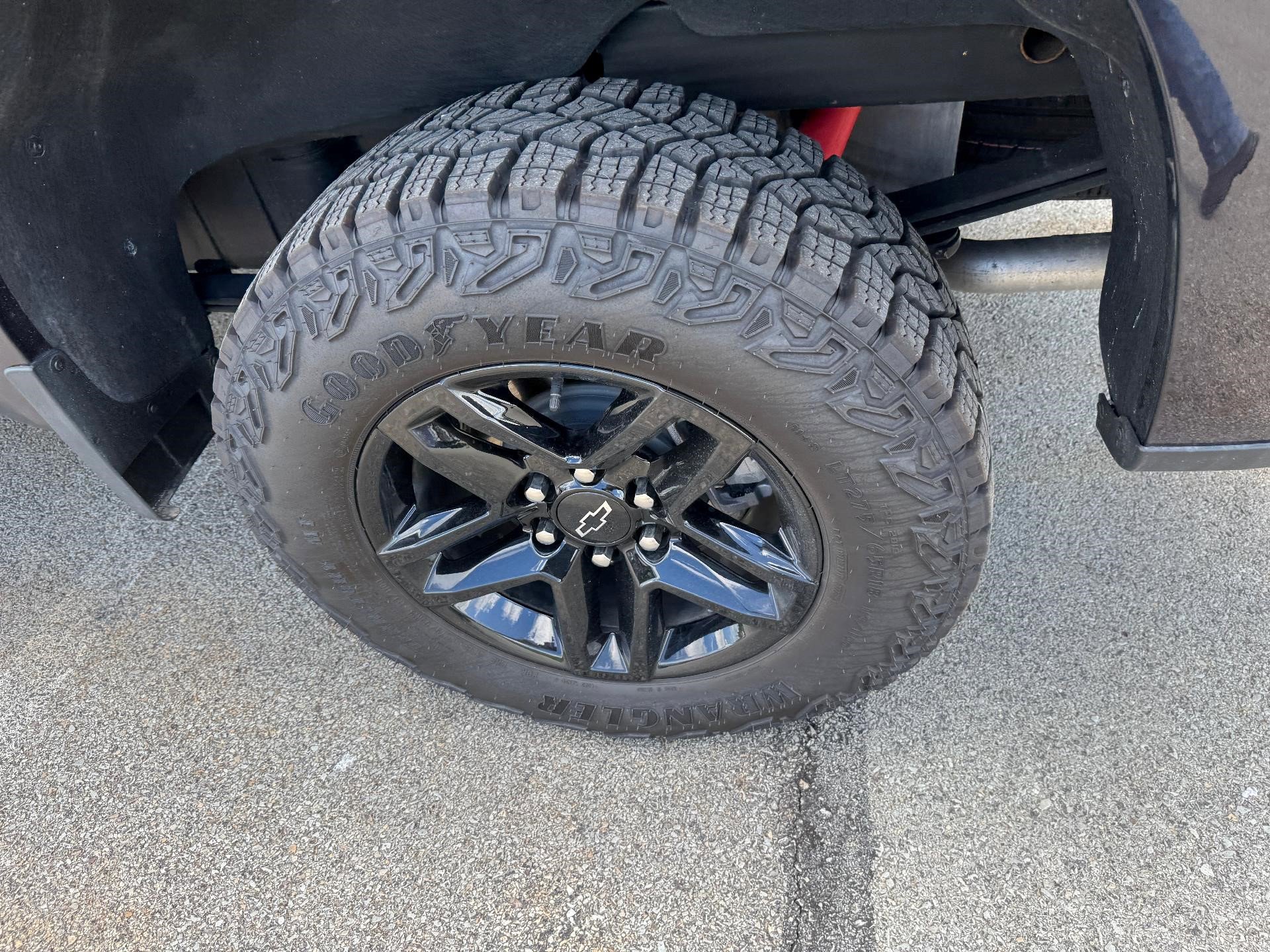 Certified 2024 Chevrolet Silverado 1500 LT Trail Boss w/ Convenience Package II image 7