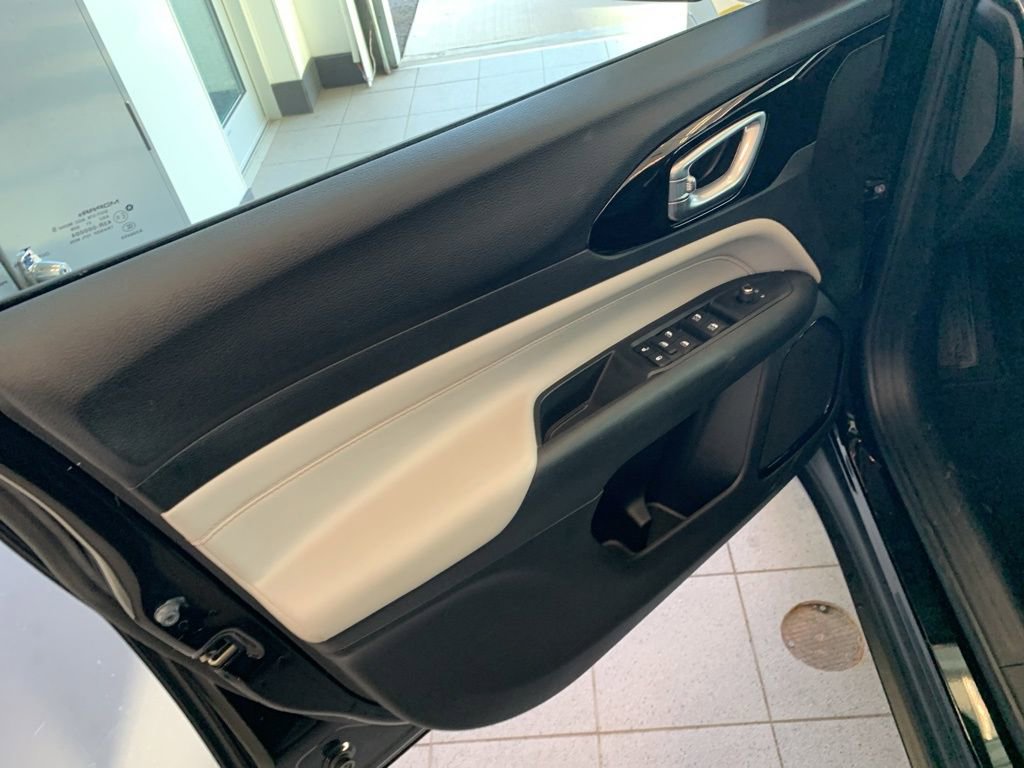 Used 2022 Jeep Compass Limited AWD/4WD image 4