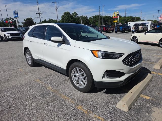 Certified 2024 Ford Edge SEL w/ Convenience Package