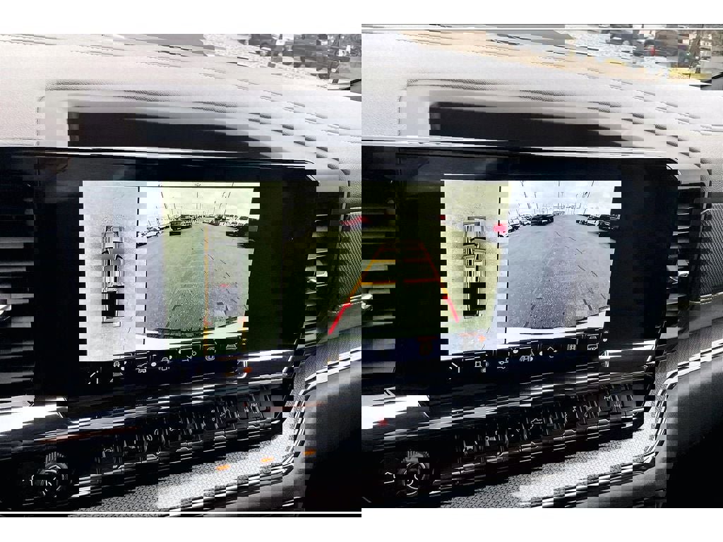 Used 2025 Chevrolet Silverado 1500 ZR2 w/ Technology Package image 23