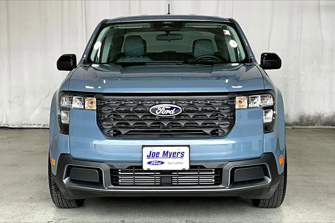 Used 2026 Ford Maverick XLT w/ XLT Luxury Package image 2