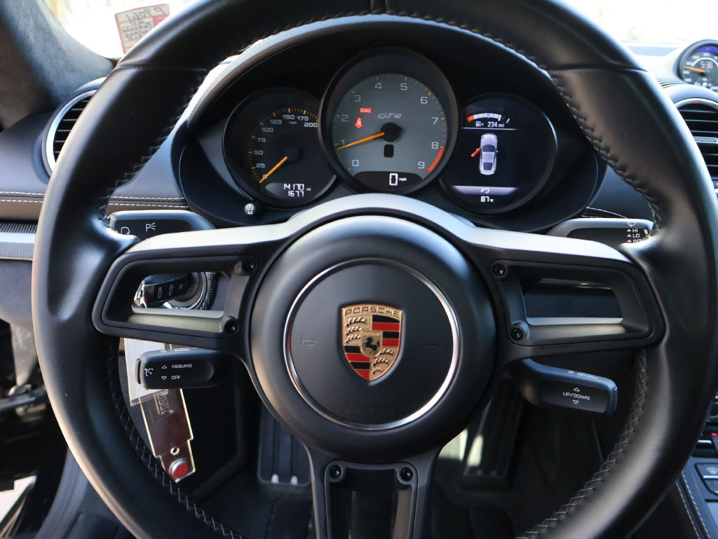Used 2020 Porsche 718 Cayman GT4 RWD image 21