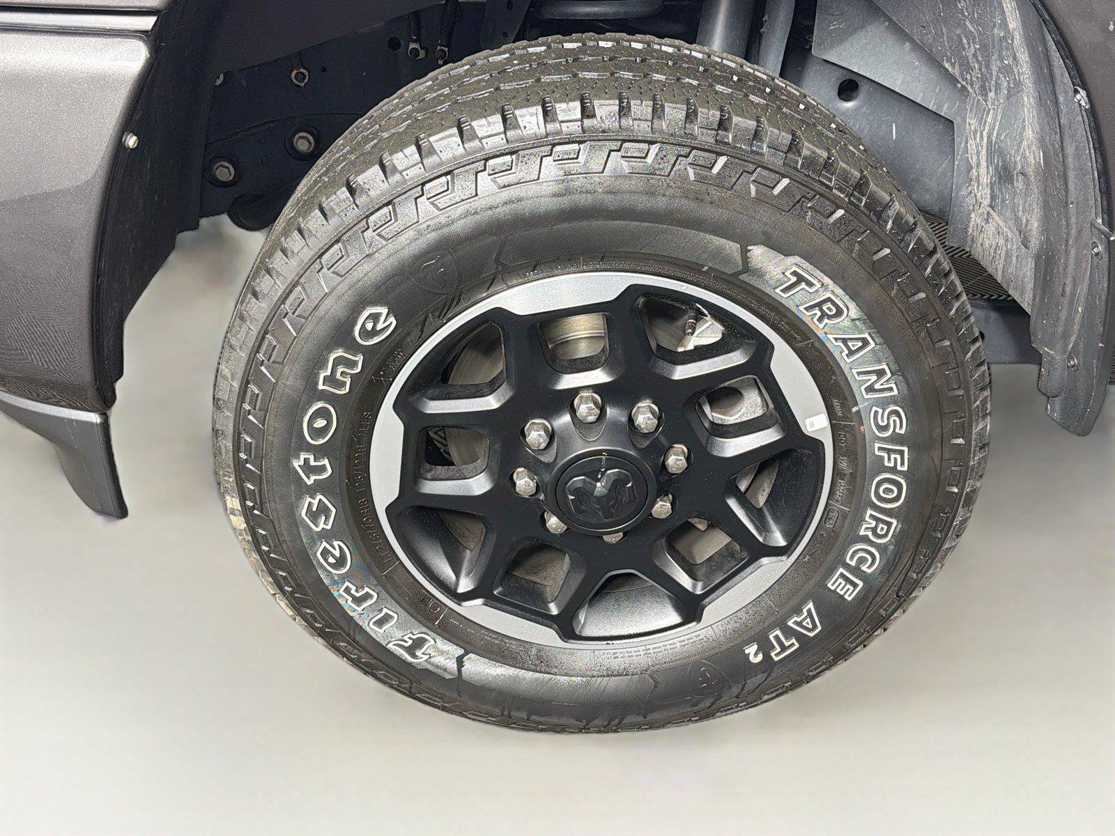 Used 2026 RAM 2500 Laramie AWD/4WD image 34