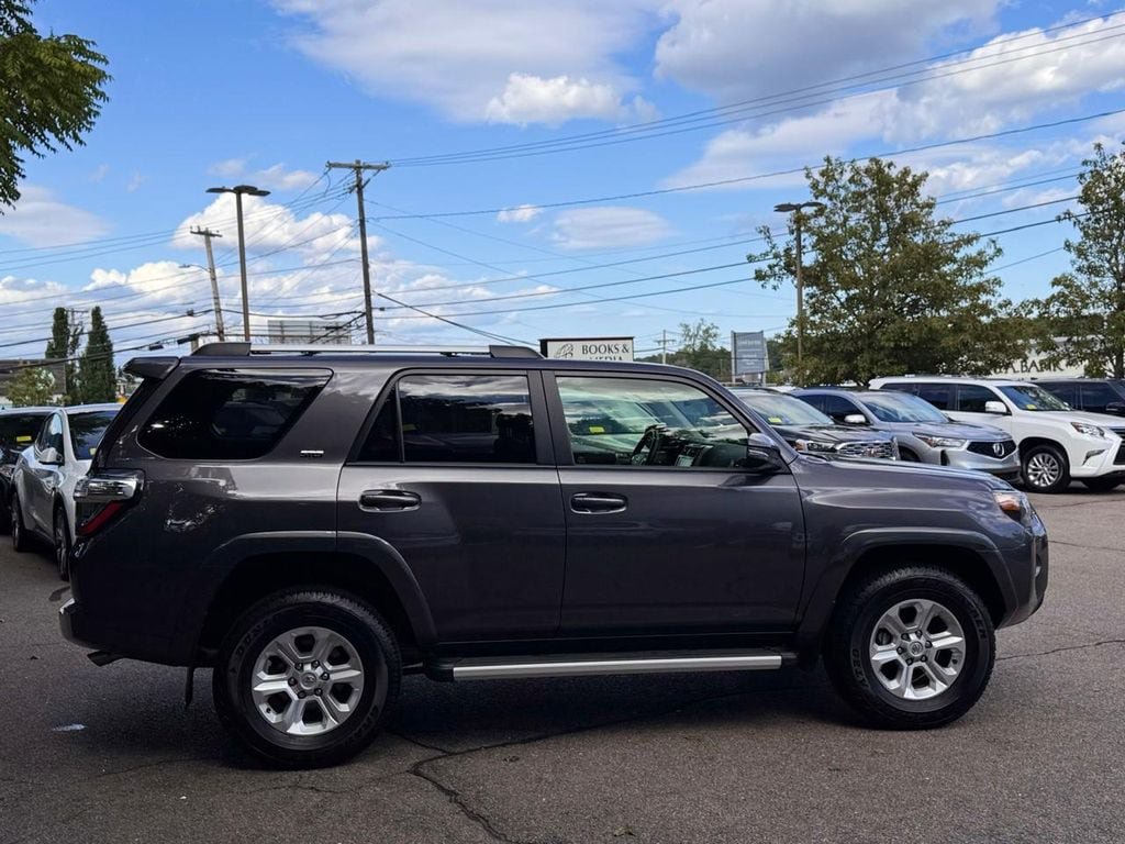 Used 2023 Toyota 4Runner SR5 Premium w/ Moonroof Package AWD/4WD image 7