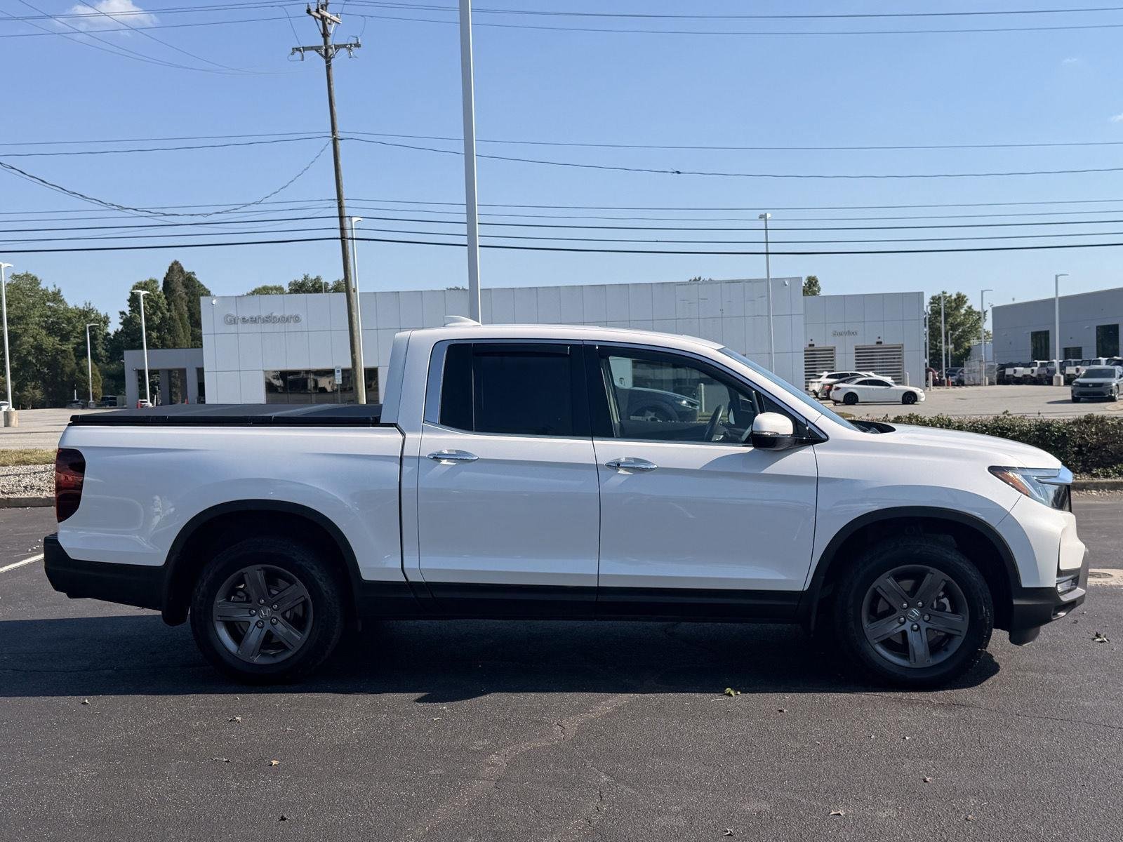 Used 2023 Honda Ridgeline RTL-E image 3