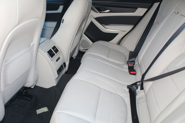 New 2026 Jaguar F-PACE R-Dynamic S image 5