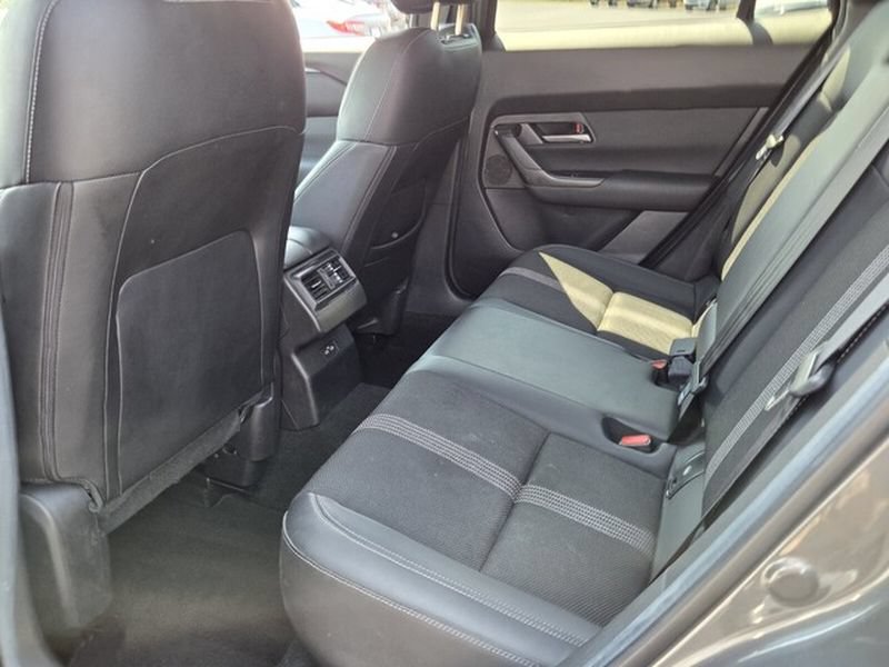 Used 2025 MAZDA CX-50 AWD 2.5 S w/ Preferred Package image 10