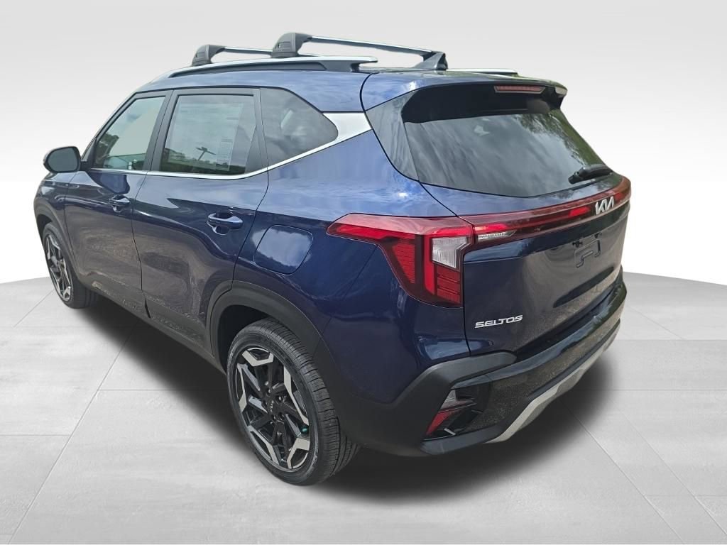 Used 2024 Kia Seltos SX w/ SX Sunroof Package AWD/4WD image 8