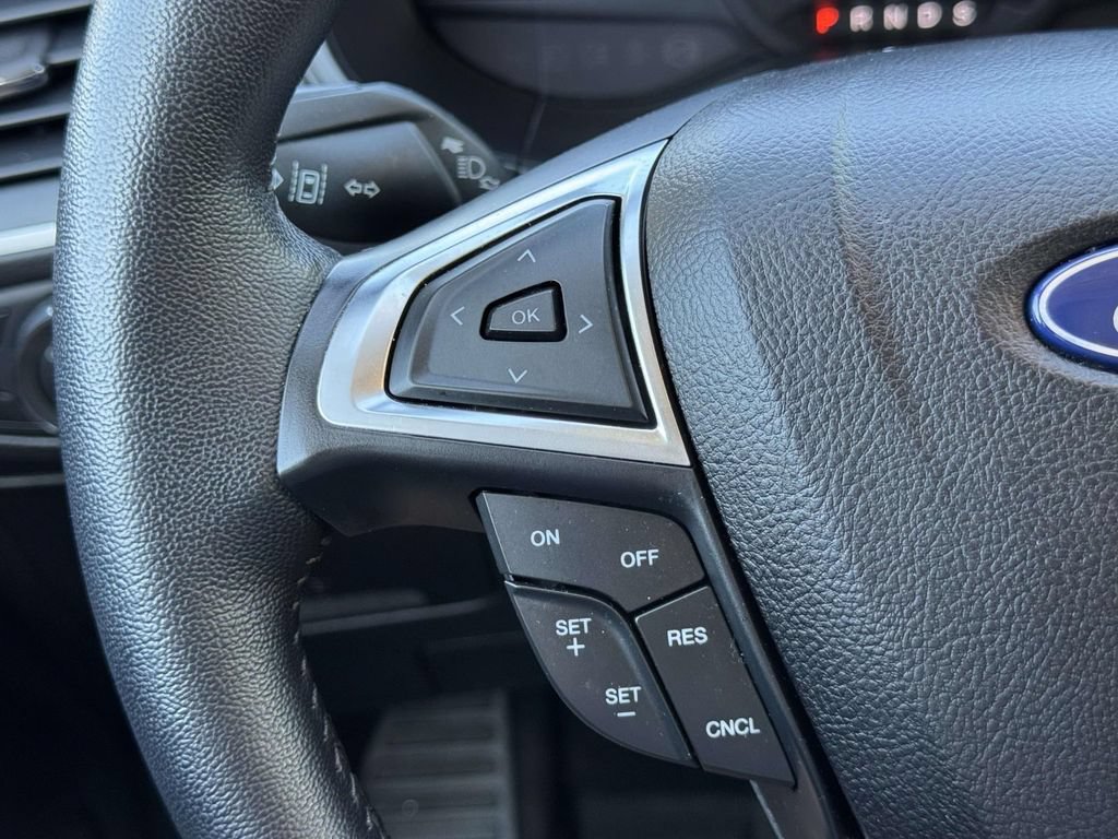 Used 2022 Ford Edge SEL w/ Convenience Package AWD/4WD image 11