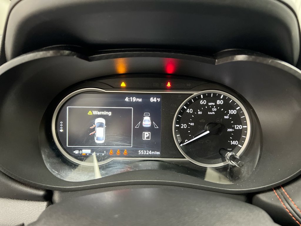 Used 2024 Nissan Versa SR FWD image 12