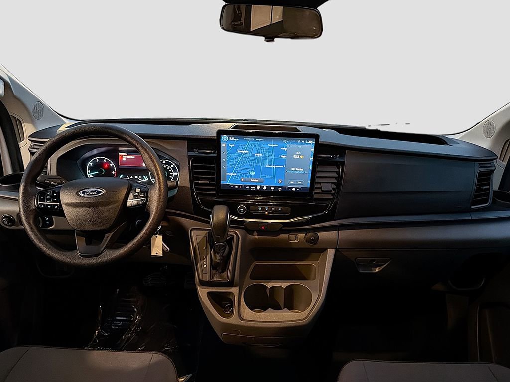 Used 2023 Ford Transit 350 XLT image 29