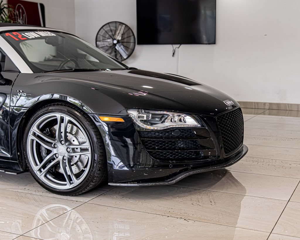 Used 2012 Audi R8 V10 AWD/4WD image 3