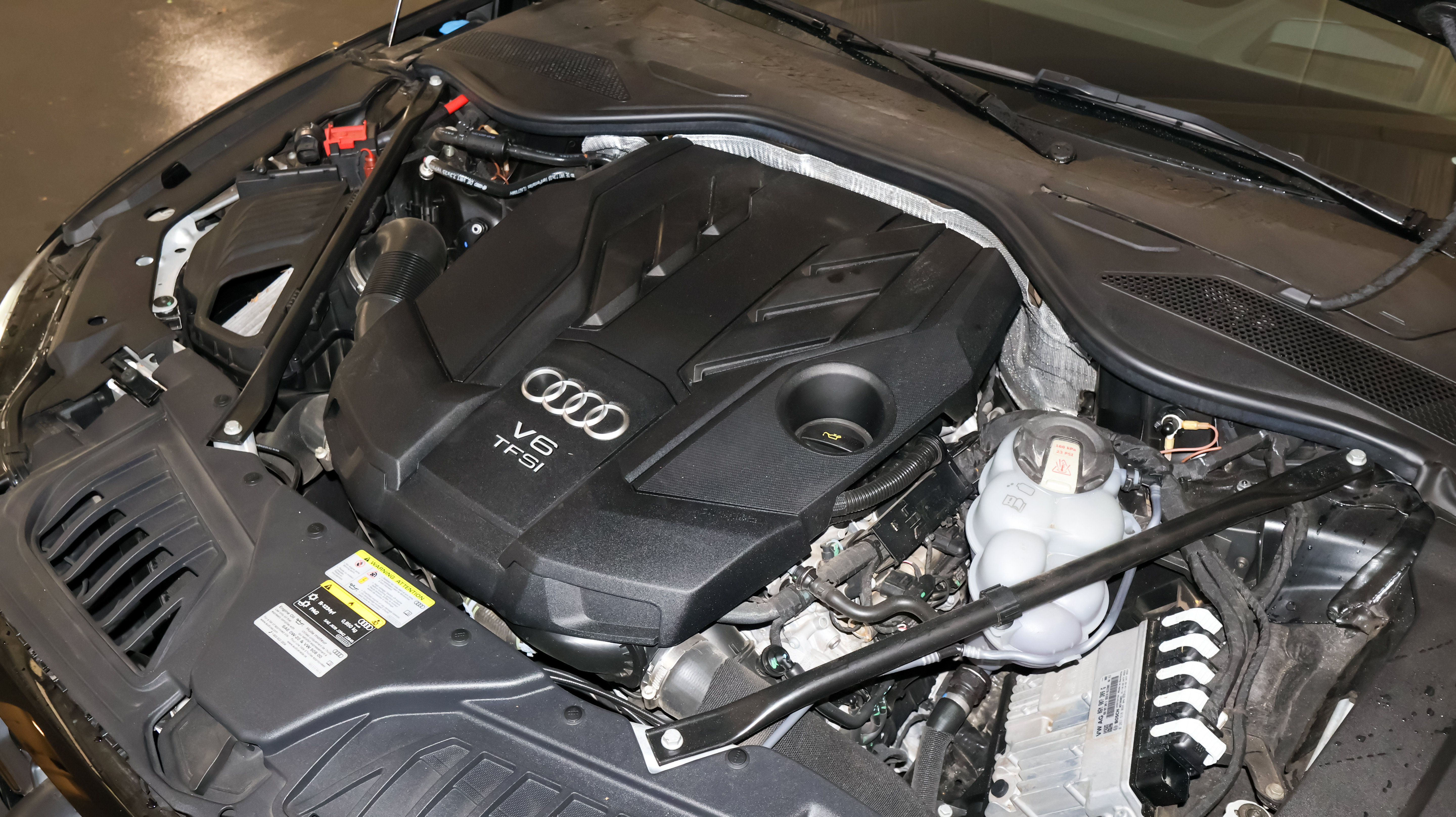 Used 2022 Audi A8 L 3.0T w/ Executive Package AWD/4WD image 60