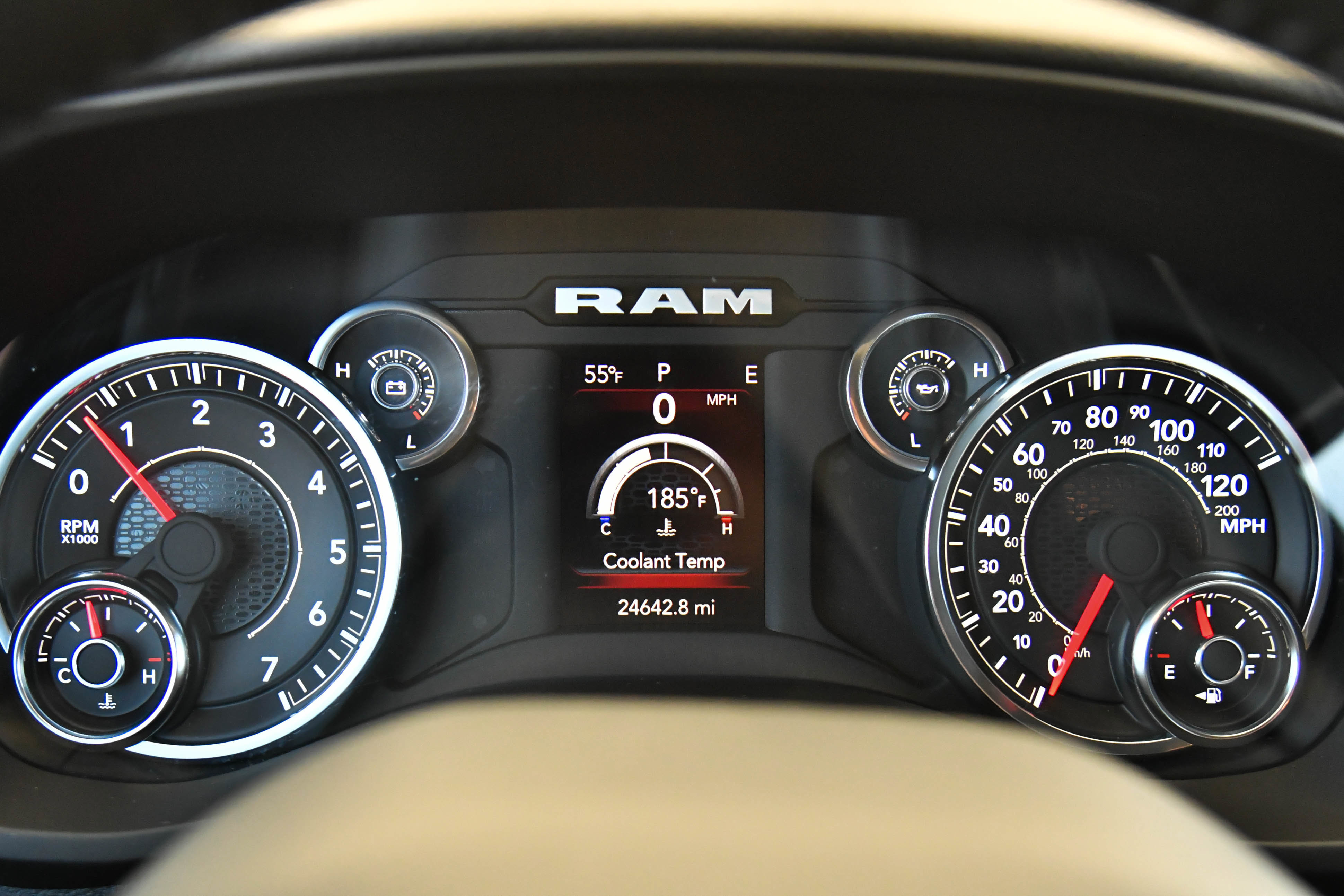 Used 2024 RAM 2500 Big Horn w/ Night Edition AWD/4WD image 34