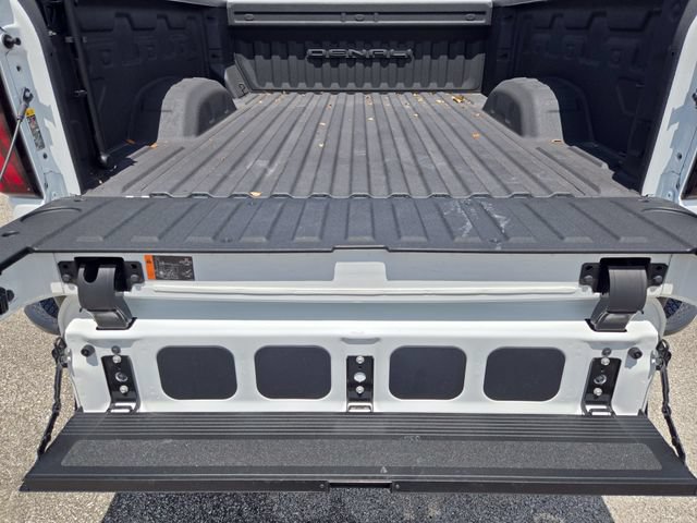 Used 2024 GMC Sierra 3500 Denali w/ Denali Reserve Package AWD/4WD image 31