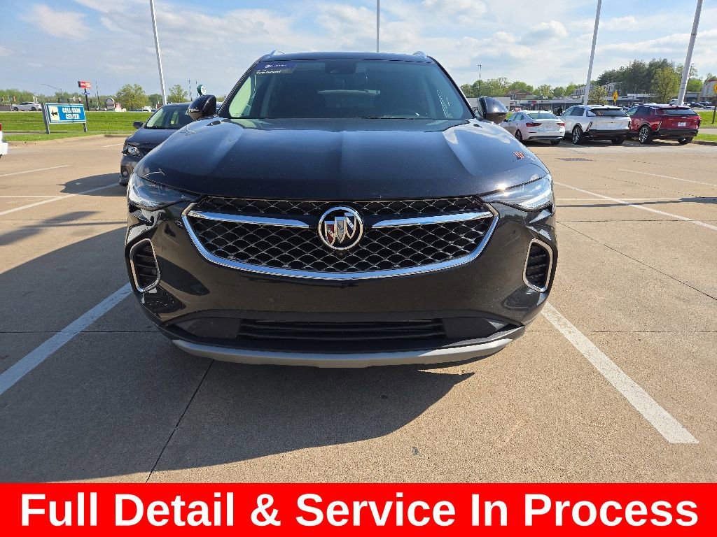 Used 2023 Buick Envision Avenir AWD/4WD image 3