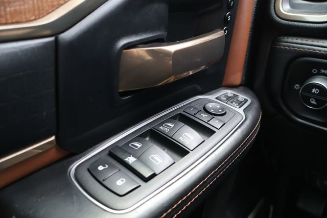 Used 2023 RAM 3500 Limited image 19