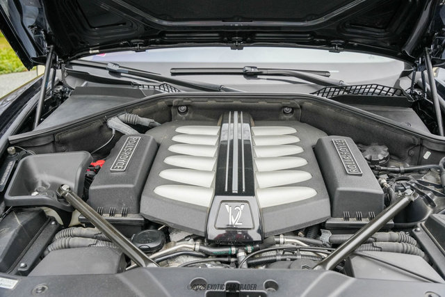 Used 2011 Rolls-Royce Ghost image 17