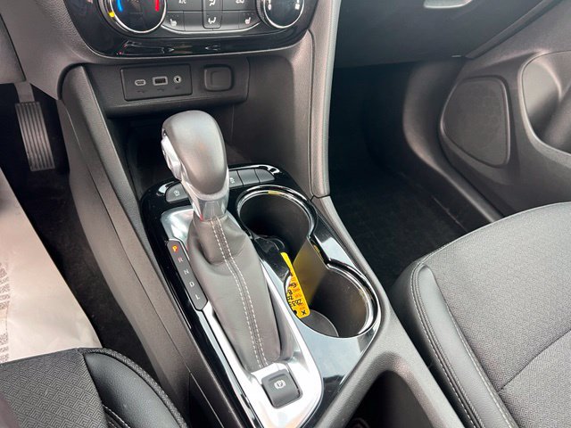 Used 2021 Buick Encore GX Preferred w/ Cold Weather Comfort Package FWD image 16