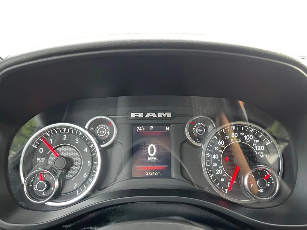 Used 2025 RAM 1500 Big Horn AWD/4WD image 25