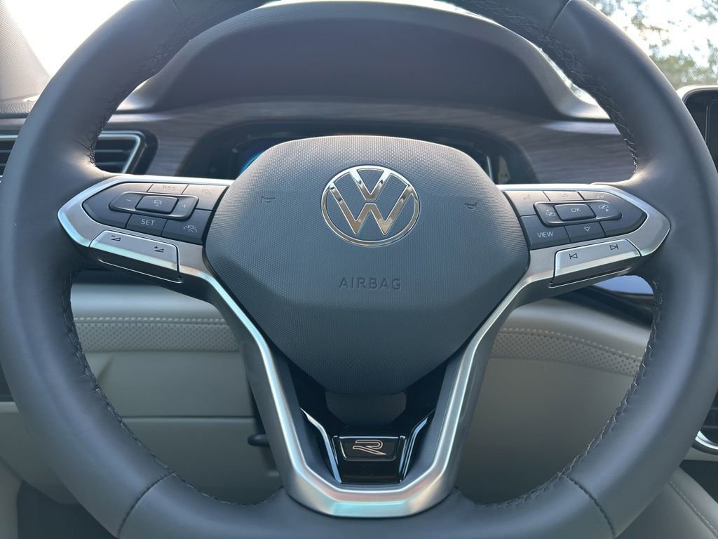 New 2026 Volkswagen Atlas SEL Premium R-Line AWD/4WD image 24