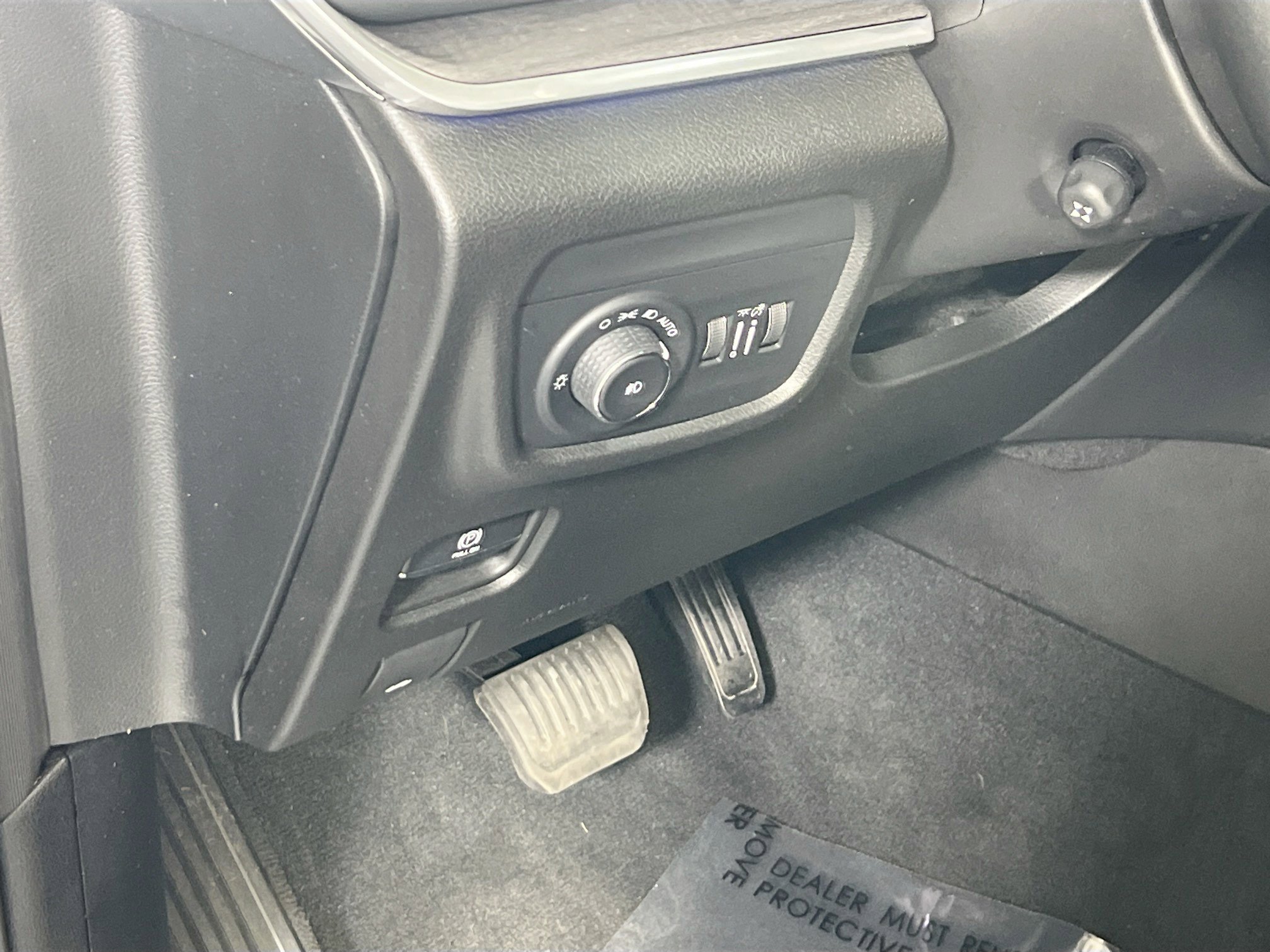 Used 2022 Jeep Grand Cherokee Overland w/ Luxury Tech Group IV image 10