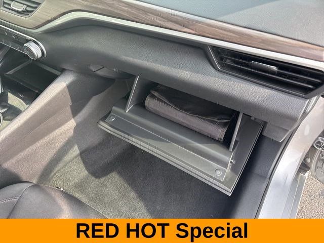 Used 2024 Nissan Altima 2.5 SV image 39