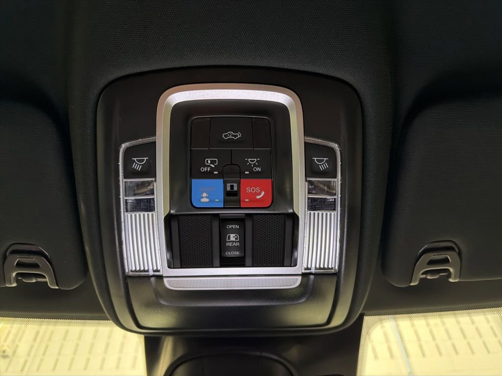 Used 2025 RAM 3500 Laramie w/ Night Edition AWD/4WD image 22