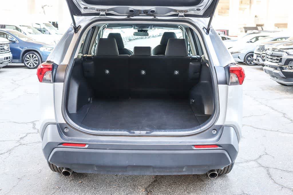 Used 2024 Toyota RAV4 LE image 26