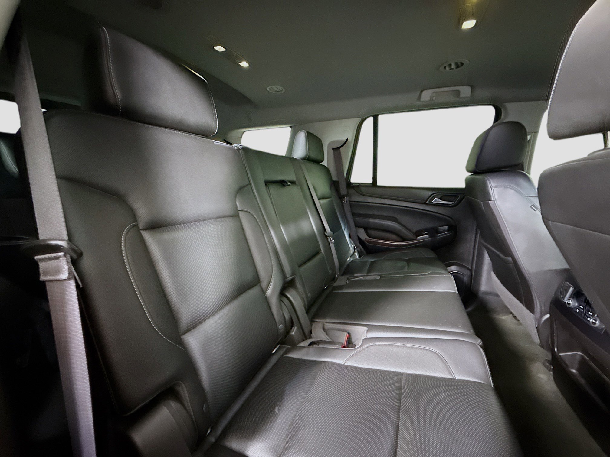 Used 2017 GMC Yukon SLT image 27