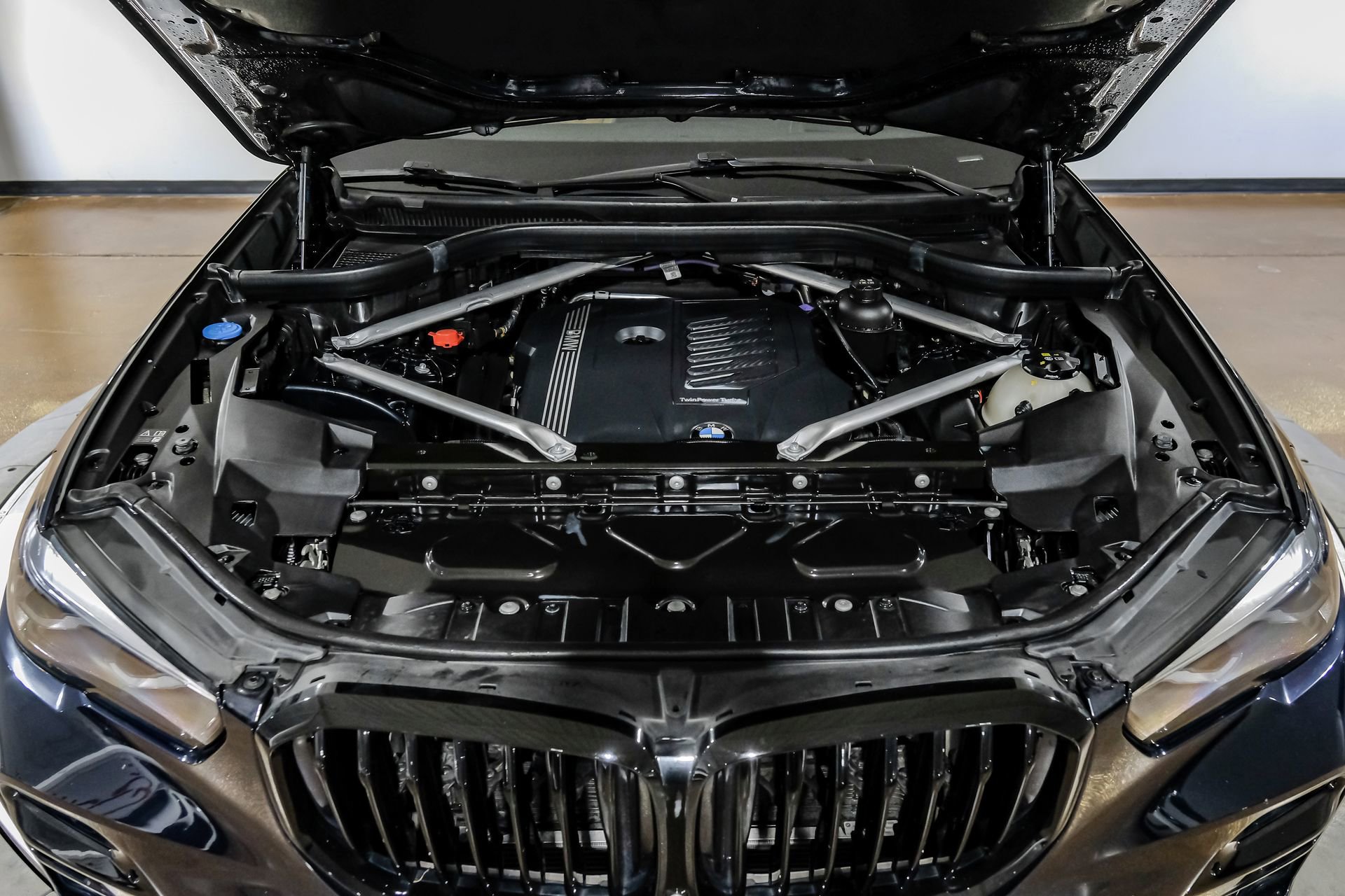 Used 2023 BMW X5 sDrive40i w/ M Sport Package image 54