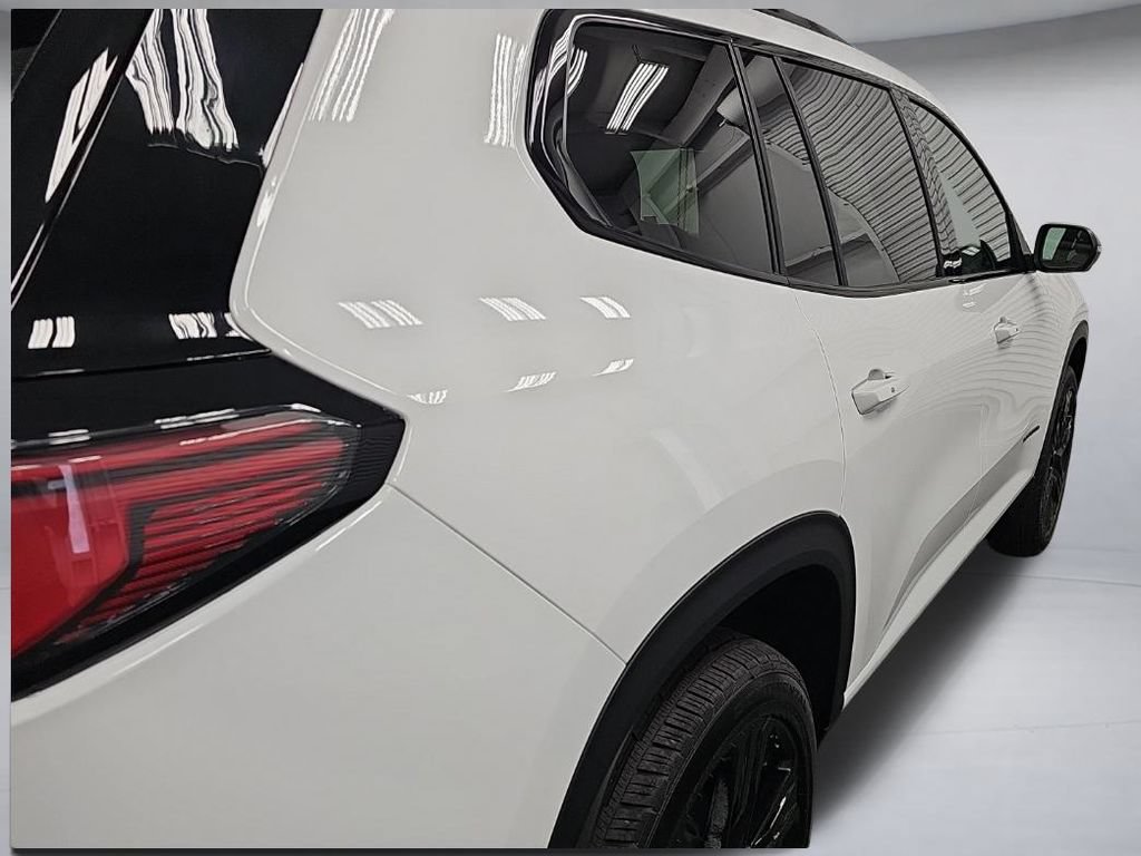 New 2026 GMC Acadia Elevation w/ Black Edition FWD image 10